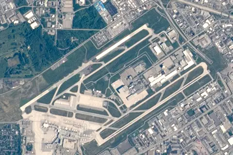 Montreal airport